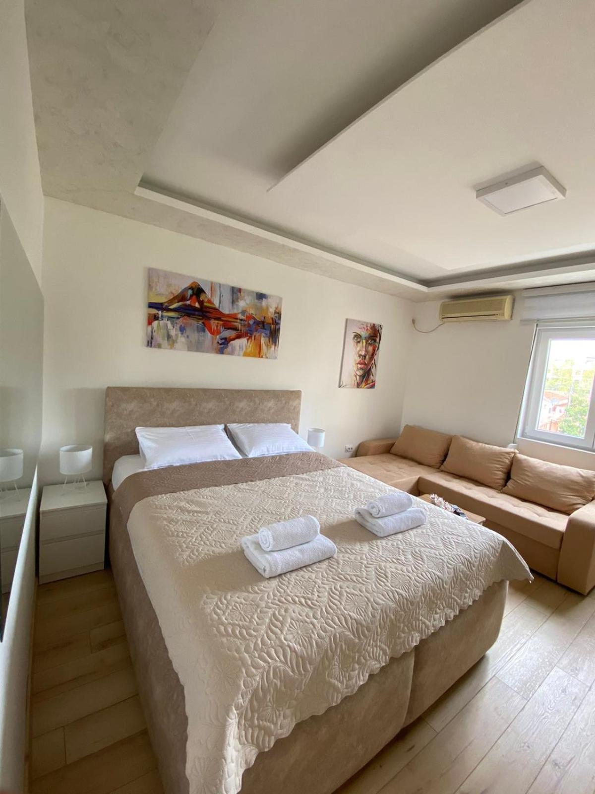Comfort Studio Lepa Kata Podgorica Esterno foto